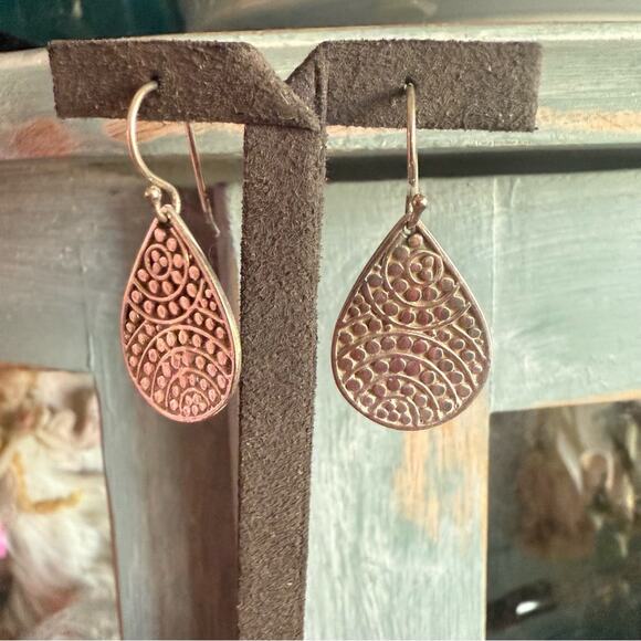 Anna Beck 925 Sterling Silver Tear Drop Earrings - Picture 8 of 8